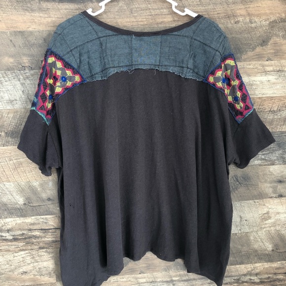 Medium We The Free Oversized Crop Short Sleeve Top - Picture 3 of 5